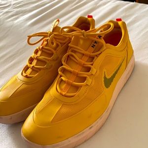Nike SB Nyjah Free 2’s size 12 in men’s